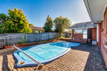 2 Edendale Road, Somerville
