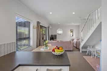 5/506 Devonport Road, Tauranga South