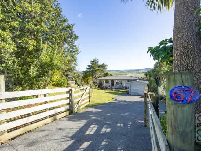 67 Garfield Road, Helensville