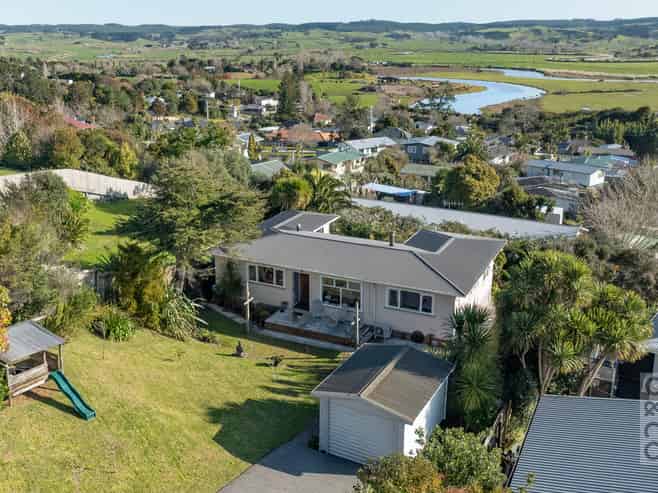 67 Garfield Road, Helensville