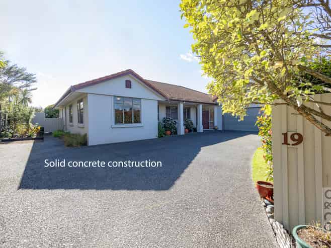19 Solan Drive, Waimauku