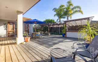 19 Solan Drive, Waimauku