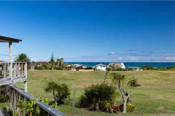 125 Takahe Road, Ahipara