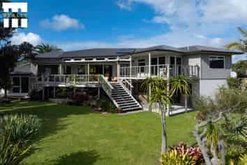 125 Takahe Road, Ahipara
