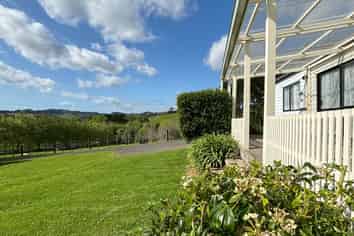 77 Sutton Road, Whitford