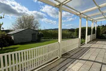 77 Sutton Road, Whitford