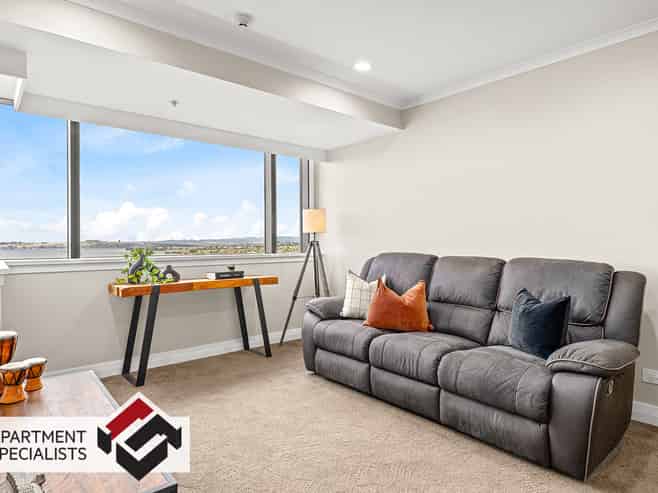 9 Byron Avenue, Takapuna