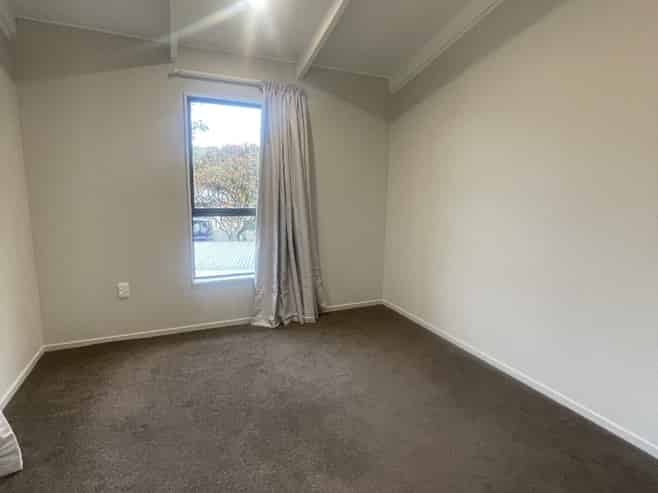 1/14A Brooklyn Drive, Redwoodtown
