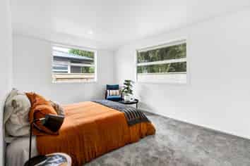 13 Pisanio Way, Stratford