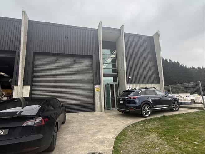 Rare to Find Unit in Porirua