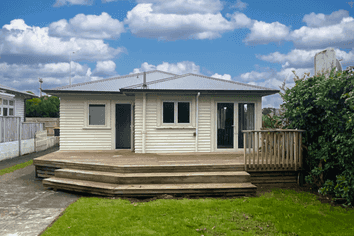 105 Mangorei Road, Merrilands
