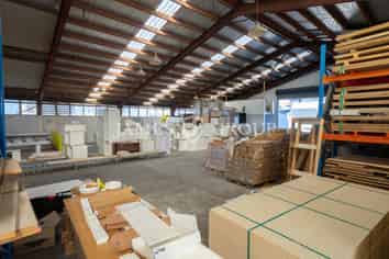 BIG WEST AUCKLAND WAREHOUSE + YARD
