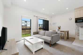 6 Aumarire Lane, Favona