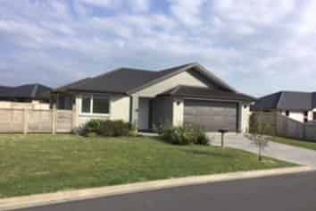49 Kahuparere Crescent, Pyes Pa