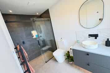 92E Governors Bay Road, Cass Bay