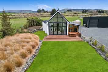 58 West Otago Road, Clinton and Surrounds