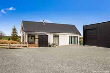 58 West Otago Road, Clinton and Surrounds