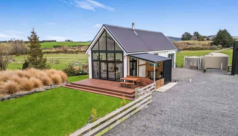 58 West Otago Road, Clinton and Surrounds