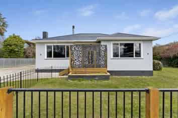 1 Huia Street, Pahiatua