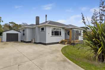 1 Huia Street, Pahiatua