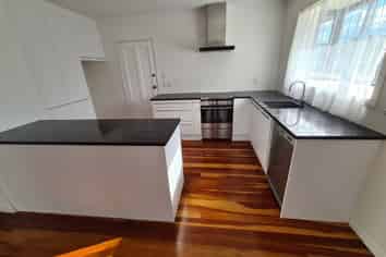 19A Euston Road, Sandringham