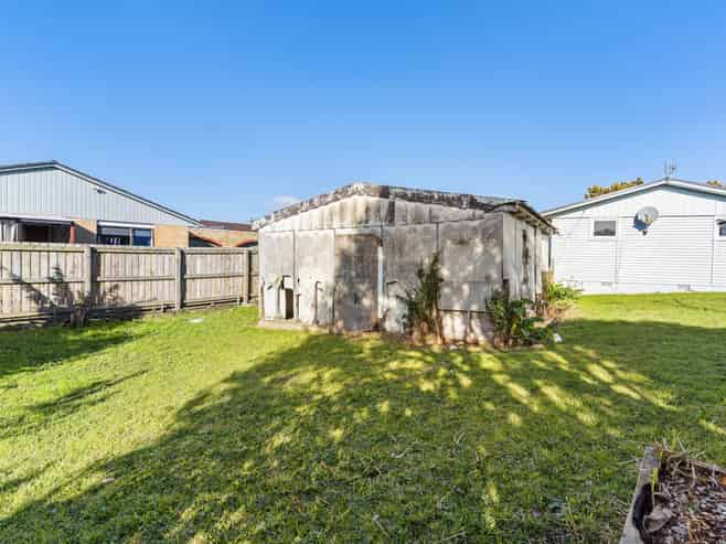 11 Evelyn Street, Papatoetoe