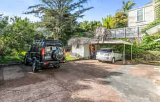 43 Valley Road, Mount Eden