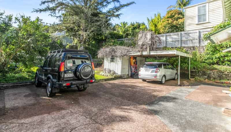 43 Valley Road, Mount Eden