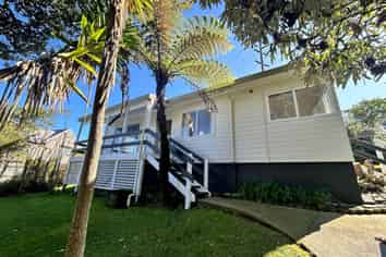 17 Atlantis Place, Totara Vale
