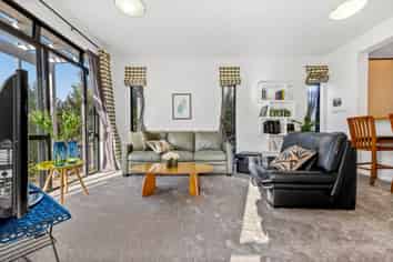 6/2 Armoy Drive, East Tamaki