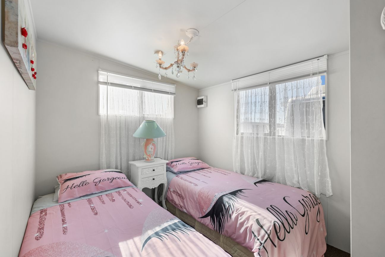 Sophisticated Living in the heart of Village. - Widok 6