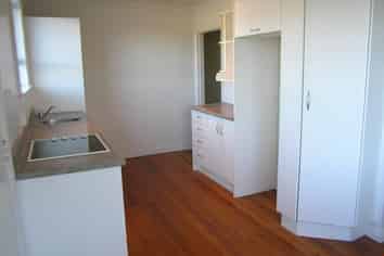 14A Beverley Rd, Stanmore Bay