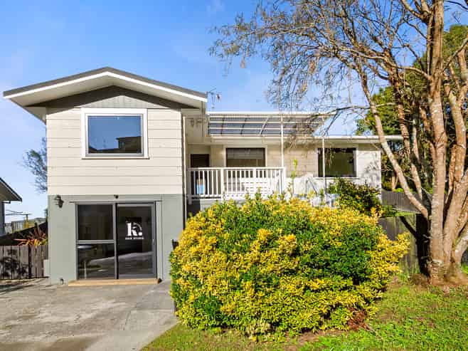 13 Forglen Place, Tawa