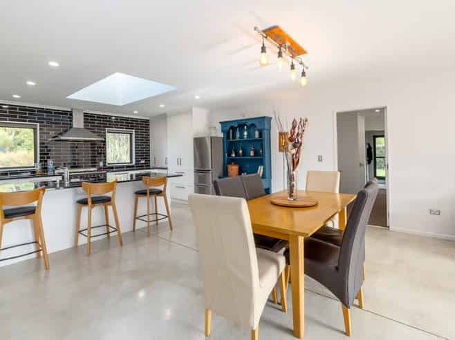 64 Montys Lane, Greytown