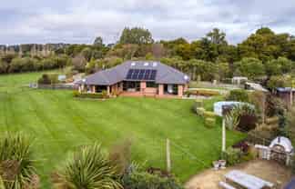64 Montys Lane, Greytown