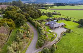 64 Montys Lane, Greytown
