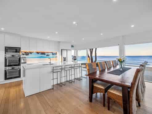 305 Hibiscus Coast Highway, Orewa