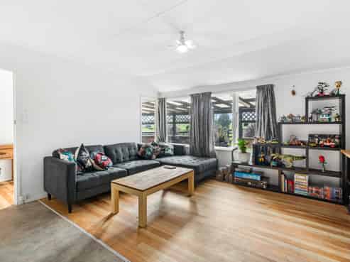 1057 Mangakahia Road, Poroti