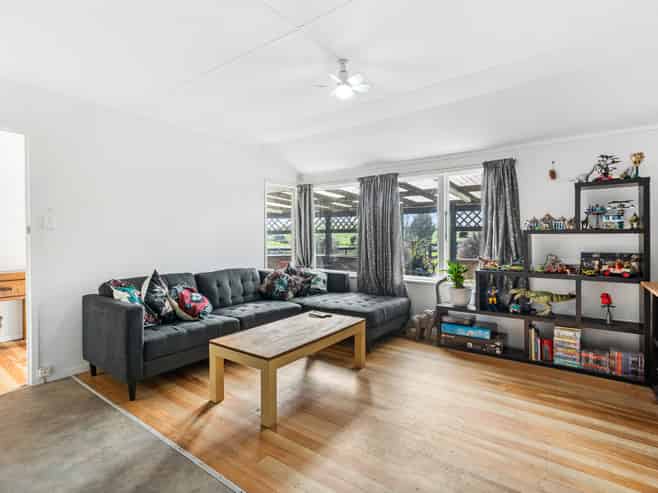 1057 Mangakahia Road, Poroti