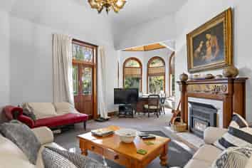 602 Yaldhurst Road, Yaldhurst