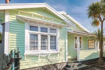 34 Derby Street, WESTPORT