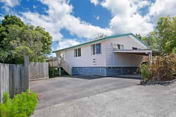 1/62 Athena Drive, Glenfield
