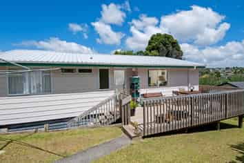 1/62 Athena Drive, Glenfield