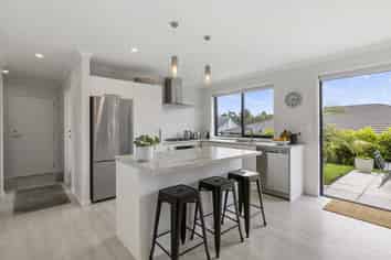 4 Pip Way, Omokoroa