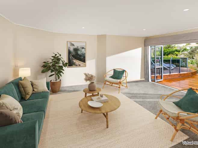 8 Almond Grove, Greenhithe
