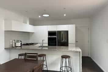 54 Scoria Close , Pyes Pa
