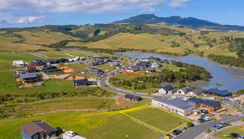 7 Kanuka Street, Raglan