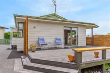 3 Glenhaven Place, Te Atatu Peninsula