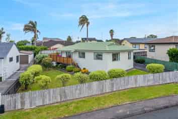 3 Glenhaven Place, Te Atatu Peninsula