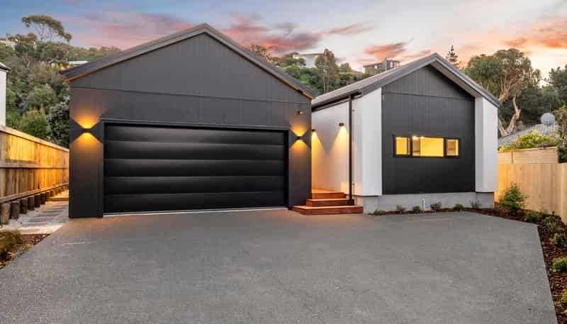 16 Soleares Avenue, Mount Pleasant